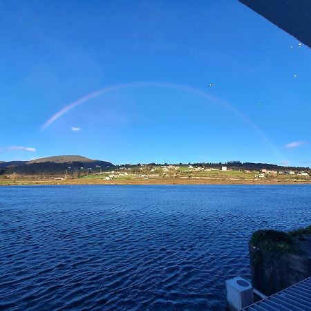 Apartamento Ria Navia Exteriör bild