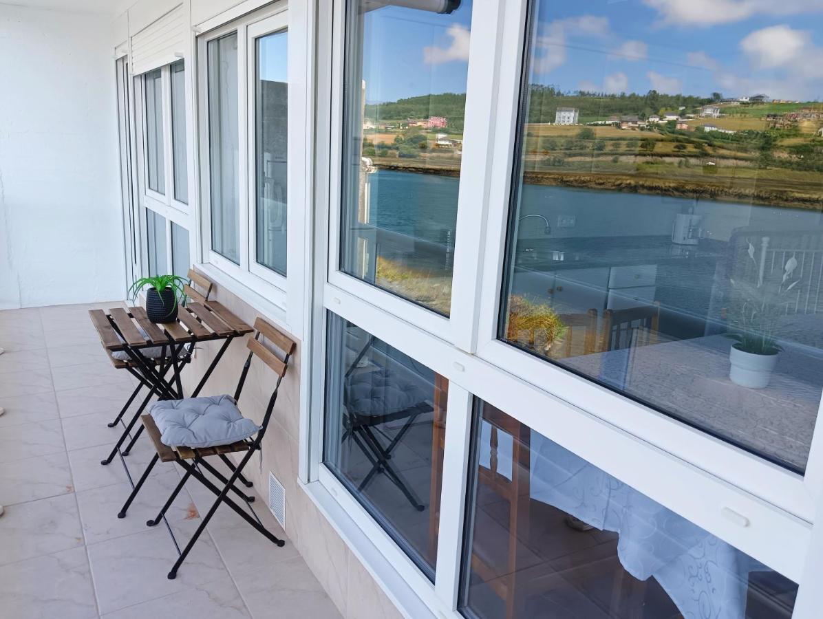 Apartamento Ria Navia Exteriör bild