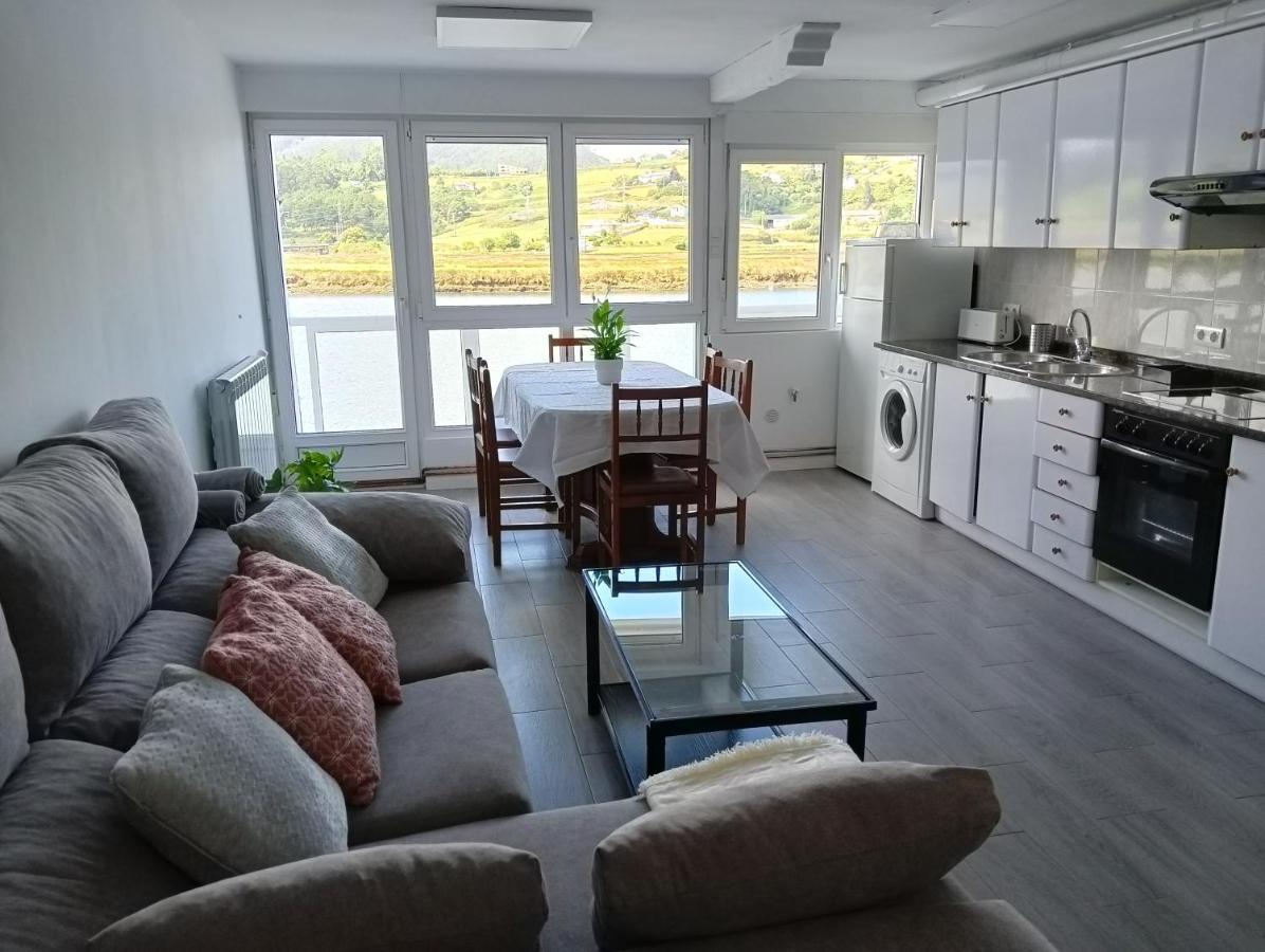 Apartamento Ria Navia Exteriör bild